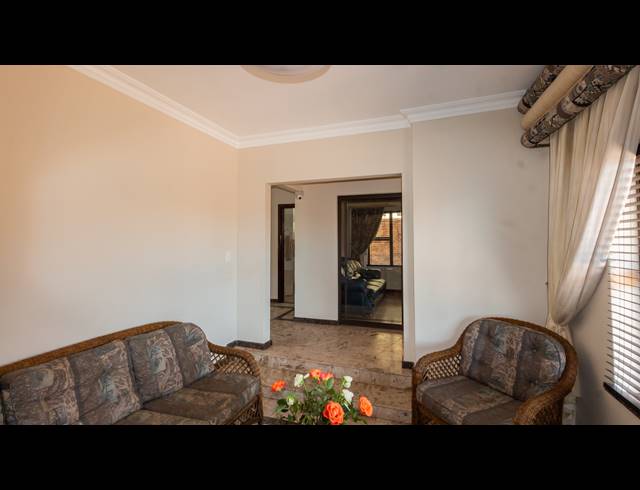 4 BEDROOM HOUSE FOR SALE IN BLUFF